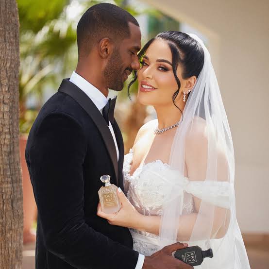 Kayali The Wedding Velvet Santal 35 Eau de Parfum for Women & Men - 100ml